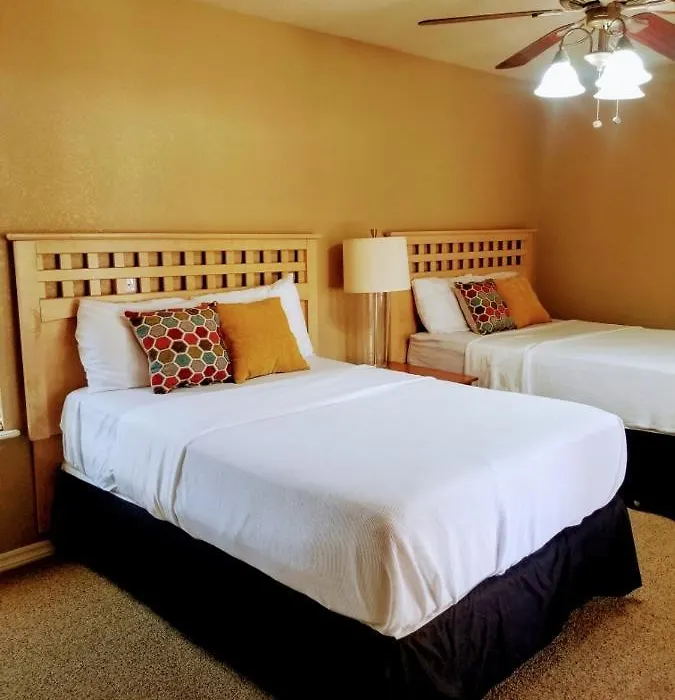Close To Strip, Very Private, Gated, Huge Floorplan, Wifi, Washer&Dryer-1