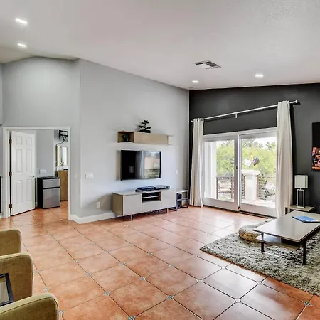 Summerlin Private Buddha Estate Resort - Pool, Spa, Sauna, Game Room, Basket Ball, Mini Golf, Gym-3
