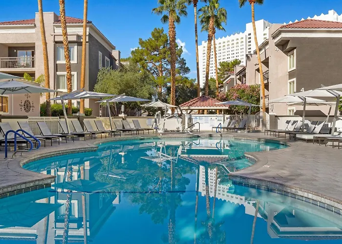Beach hotel: Desert Rose Resort